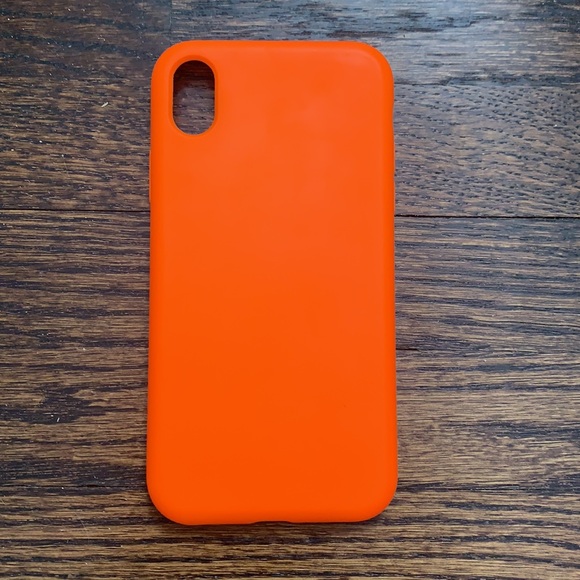 Selling iPhone XR cases - Picture 7 of 10
